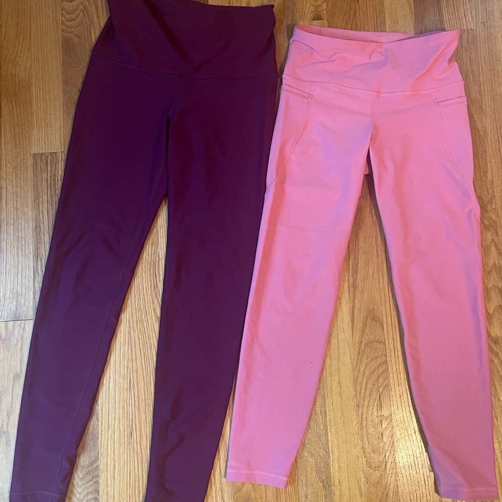 Two pair of Old Navy powersoft leggings - size M